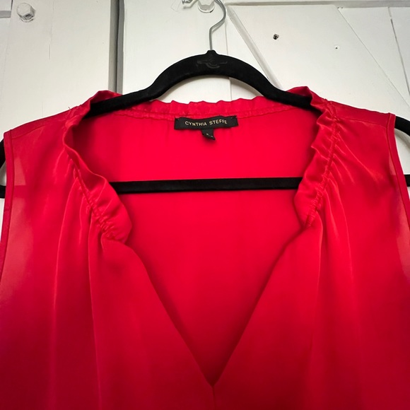 Gorgeous Red Blouse - Picture 2 of 5